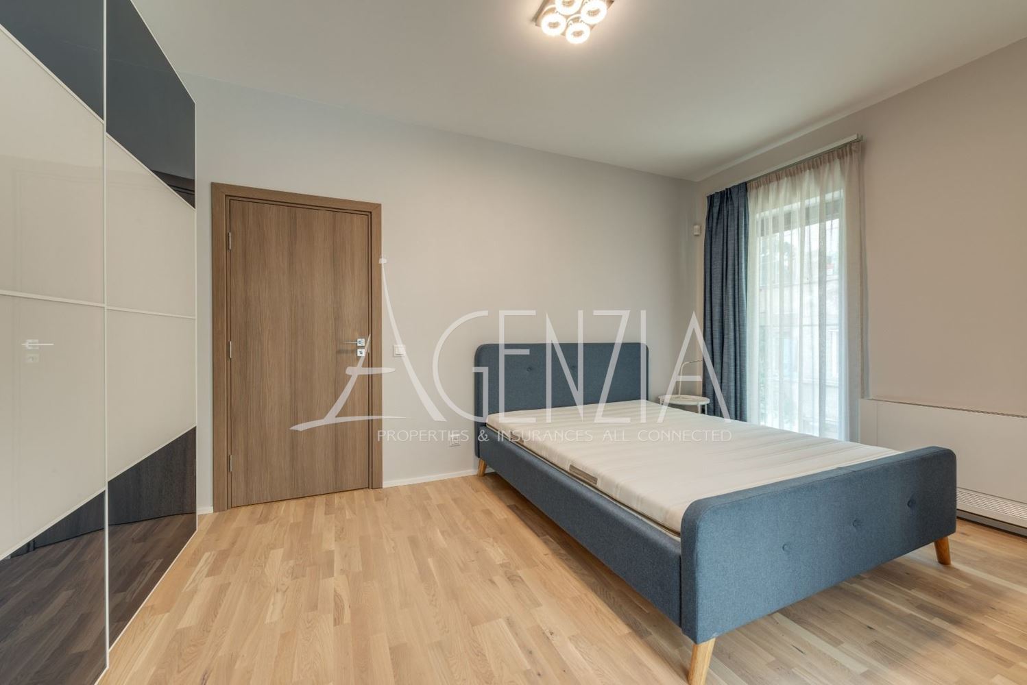 One bedroom apartment next to Medical Academy