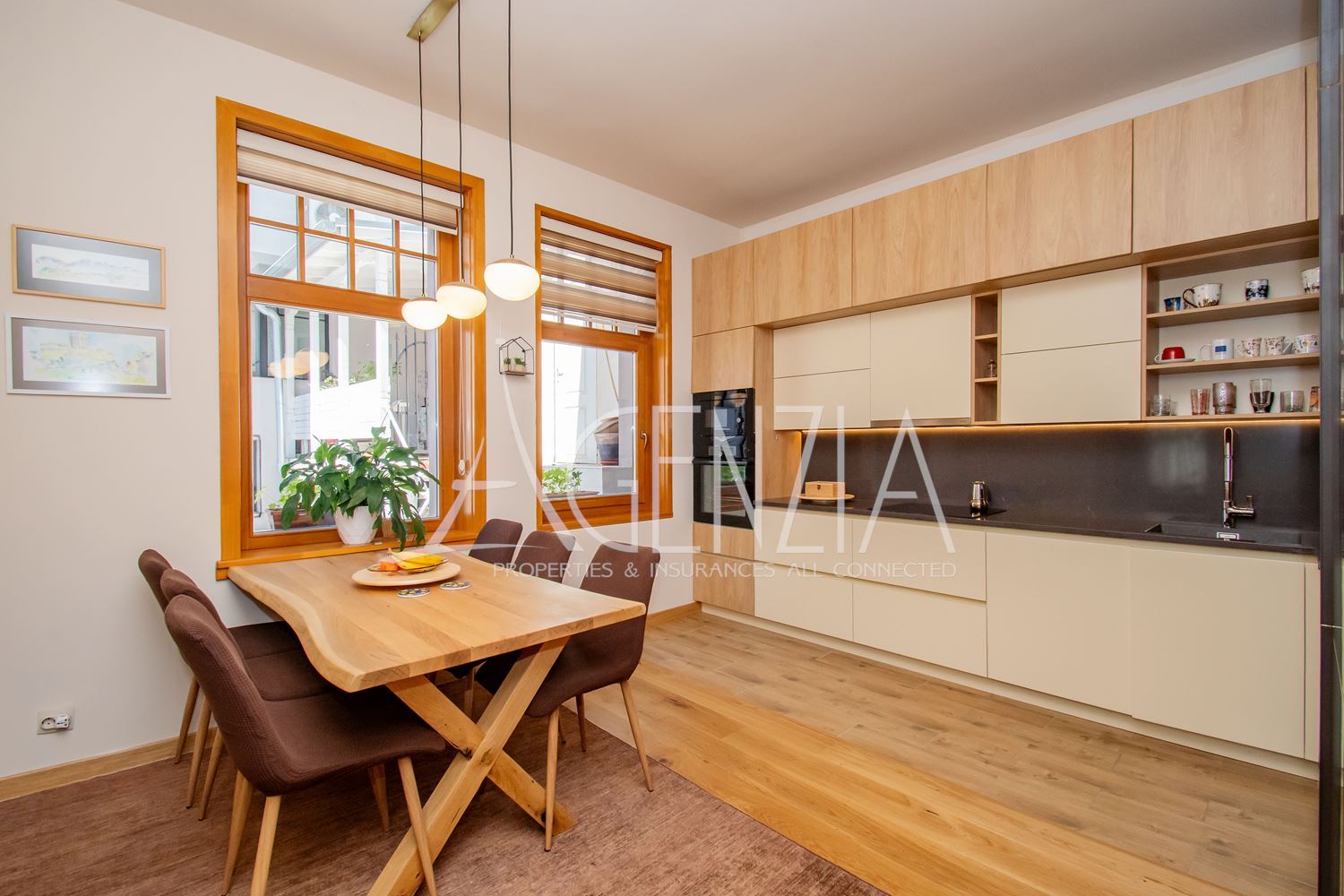 Elegant townhouse for rent on. „Ivan Vazov“, ideal center