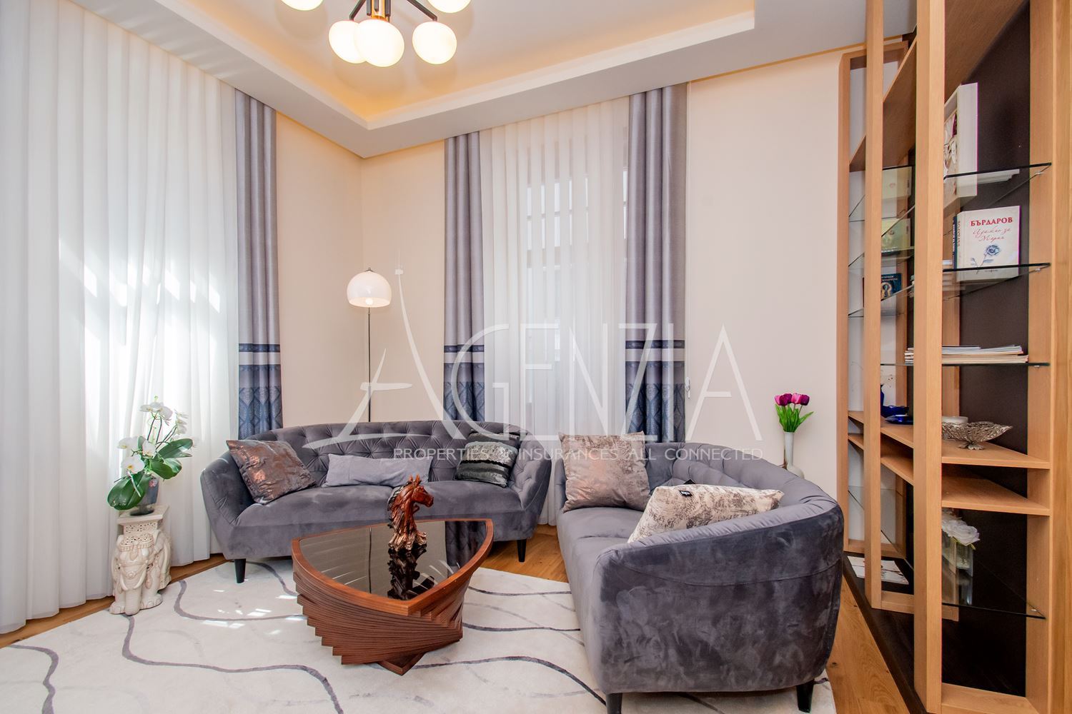 Elegant townhouse for rent on. „Ivan Vazov“, ideal center