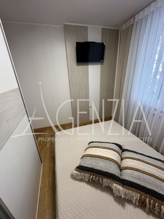 Confortable appartement de deux chambres dans le quartier " Hippodrome "