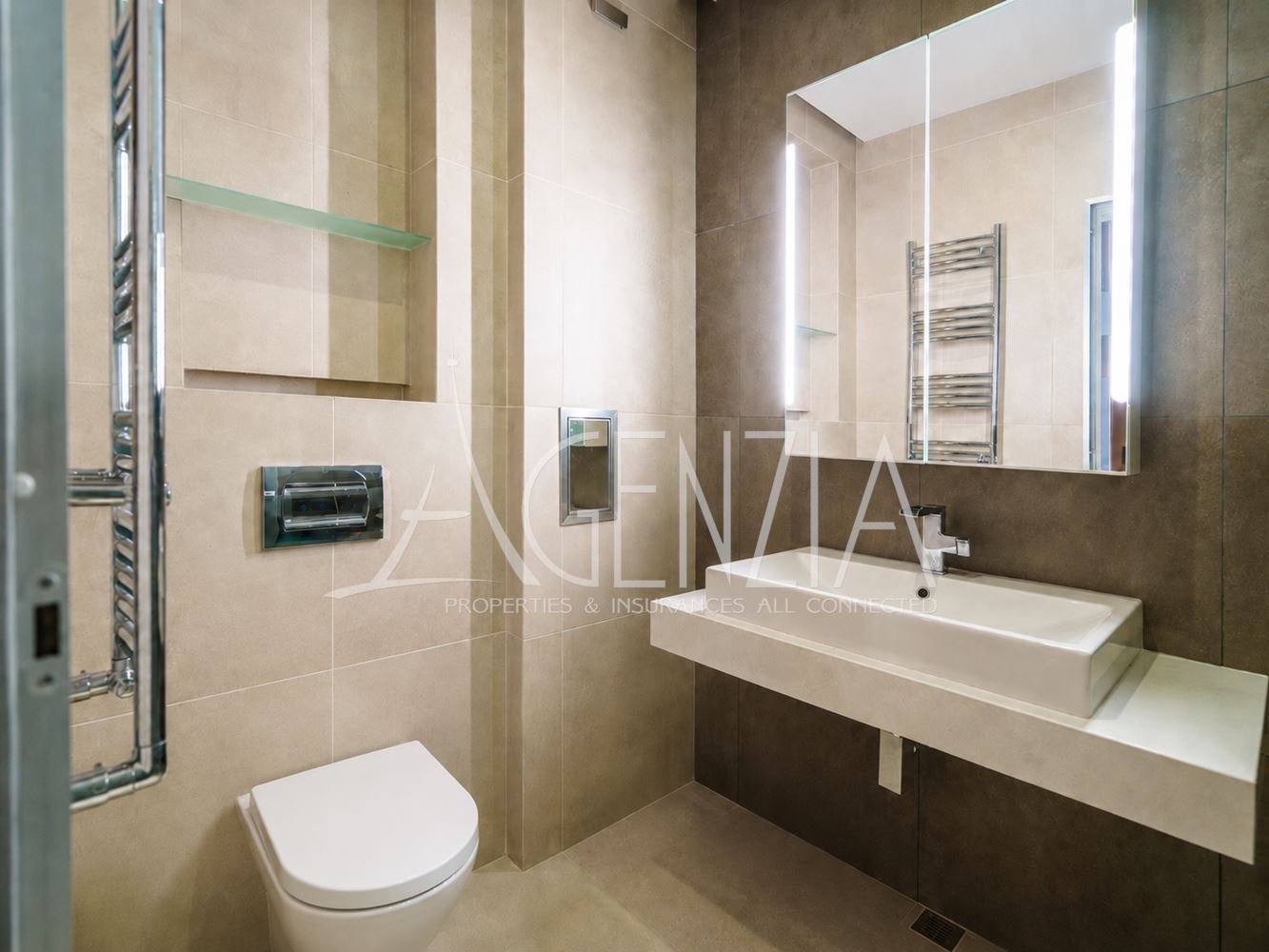 Appartement 3 pièces à louer dans le quartier de Vitosha, complexe Belle Rose 2