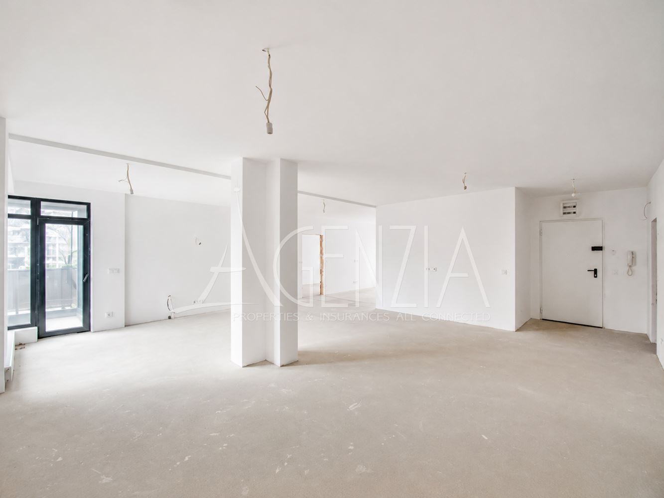 Appartement de deux chambres pouvant être transformé en trois pièces, rue „ Mur “, Manastirski Livadi