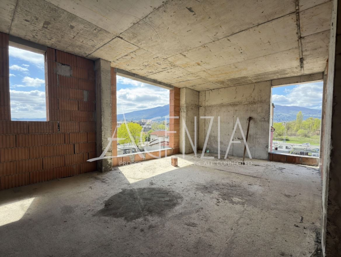 Two-bedroom apartment within meters from metro station "Ovcha Kupel"