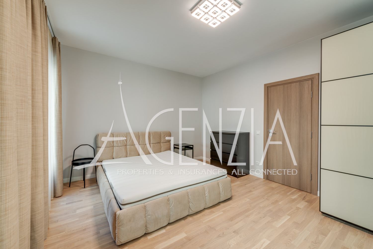 Appartement d'une chambre à coucher près de l'Académie de médecine et de NDK