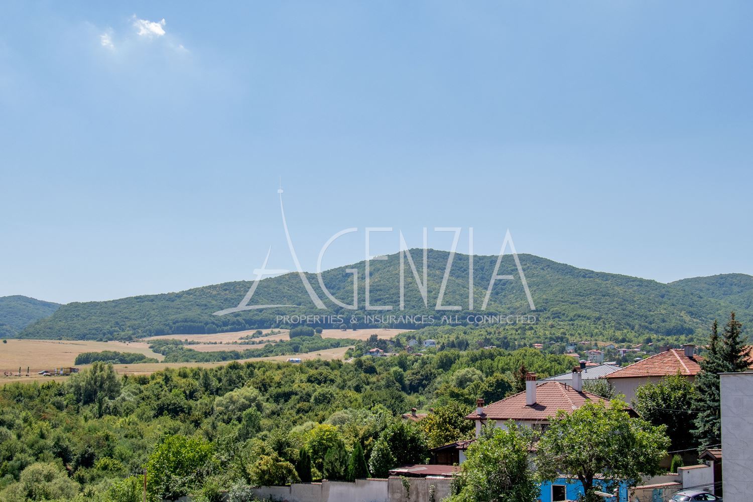 Luxury single-family homes with panoramic views in Bankya