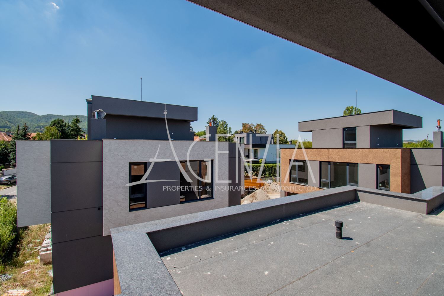 Luxury single-family homes with panoramic views in Bankya