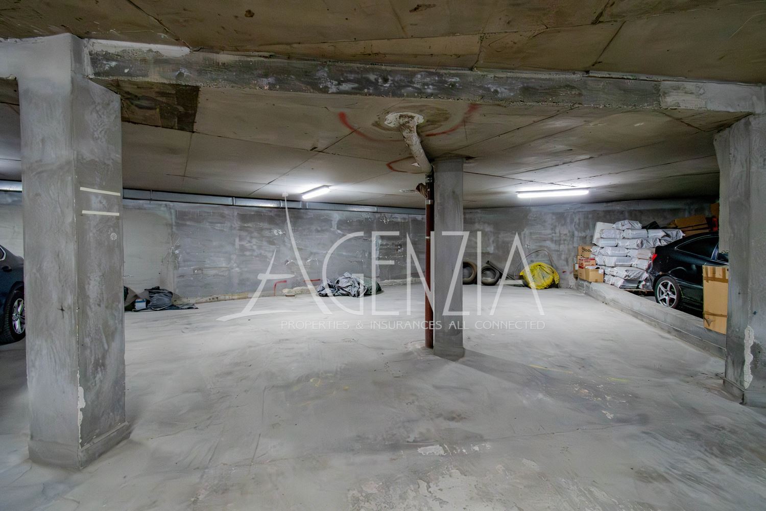 APPARTEMENT DE QUATRE PIÈCES À LOUER DANS LE QUARTIER DE LOZENETS