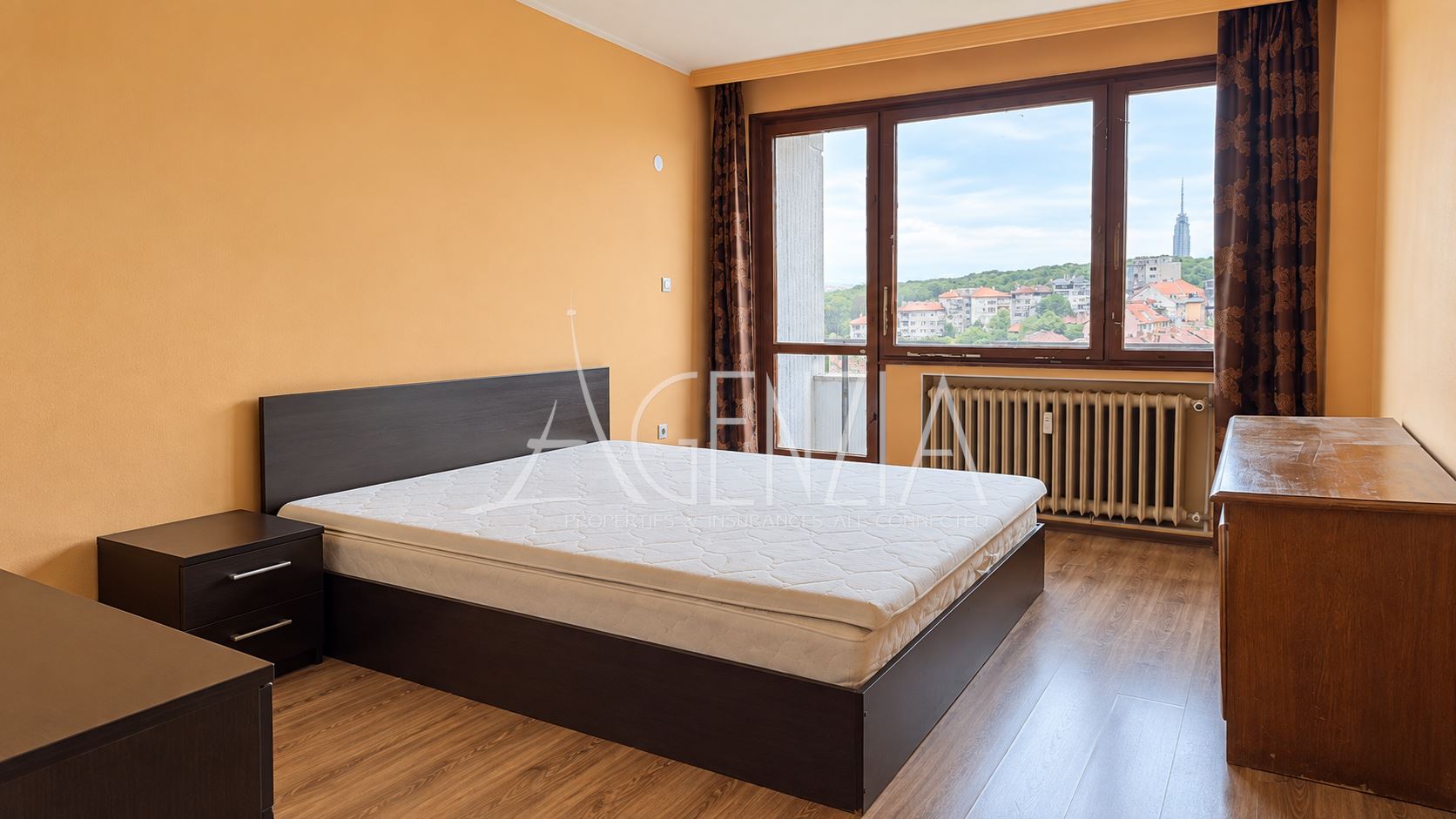Spacieux appartement de deux pièces à vendre dans le quartier de Lozenets